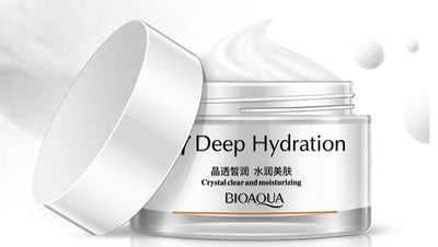 Crystal Clear And Moisturizing V7 Makeup Cream Moisturizing And Brightening The Complexion